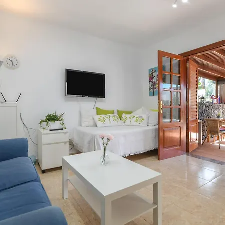 Playa Bastian 別荘