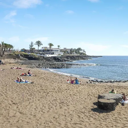 Дом отдыха Playa Bastian *
