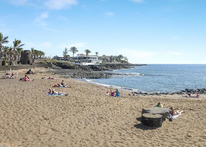 Playa Bastian Costa Teguise
