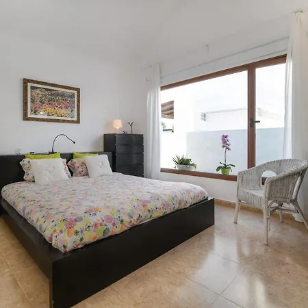 Feriehus Playa Bastian *